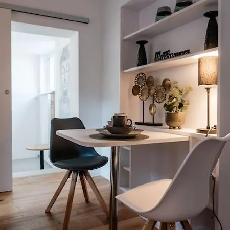 Apartment Refugium Mit Stil I Naehe Hbf Und Innenstadt *