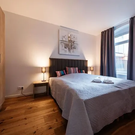 Apartment Refugium Mit Stil I Naehe Hbf Und Innenstadt Hannover