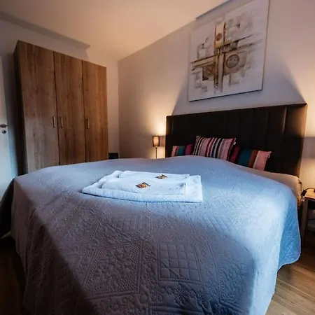 Refugium Mit Stil I Naehe Hbf Und Innenstadt Apartment Hannover