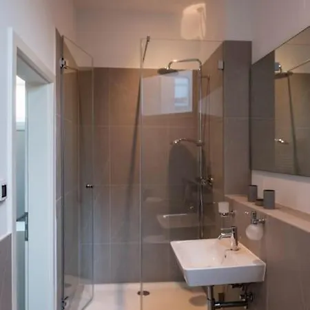 Refugium Mit Stil I Naehe Hbf Und Innenstadt Apartment
